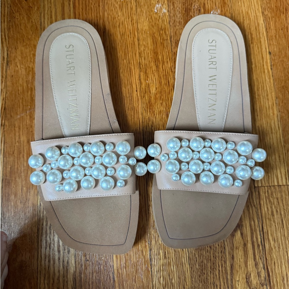 Stuart Weitzman Beige Pearl Embellished Sandals